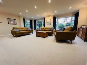 Photo 15- click for photo gallery